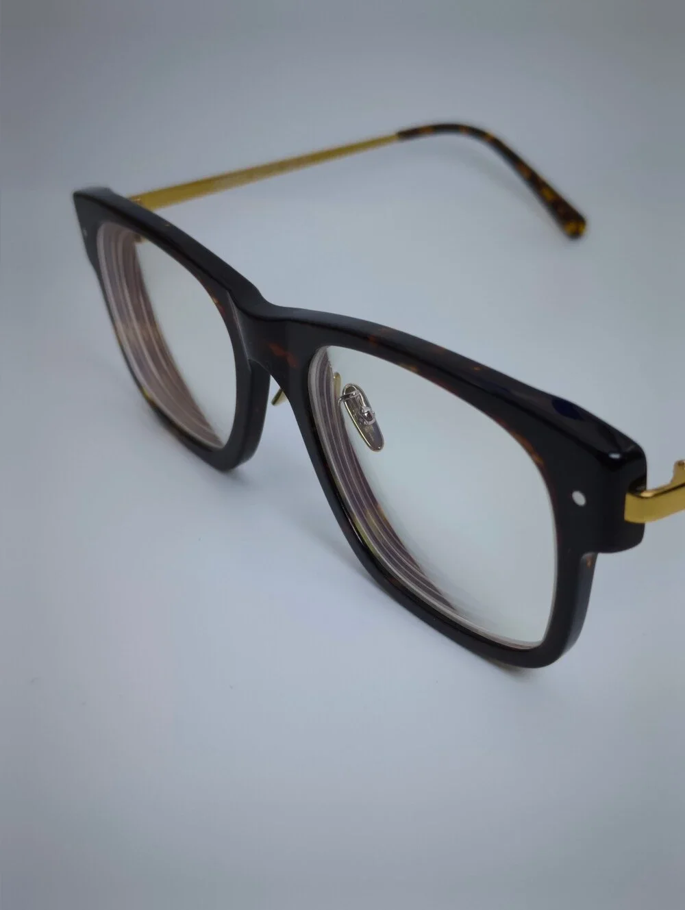 Carlyle. Tortoiseshell Square Frame Eyeglasses. Gold.
